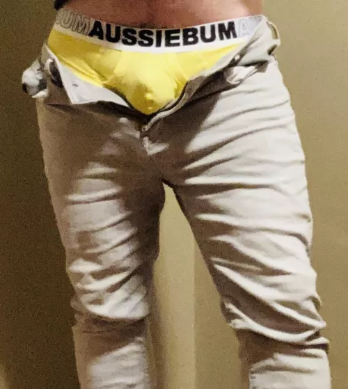 If the color doesn’t work, I can take ‘‘em off by StyleMongerer