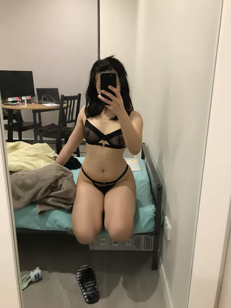 If the world was ending, you’d come over, right? by Free_Indication_1044