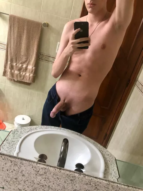 If you like it please say what you think thank you 😊 by Prior_Championship_7