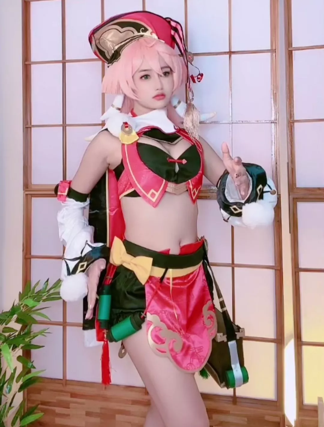 If you see a cosplayer get timestopped like this, what will you do to her? posted by SecretaryForeign1900