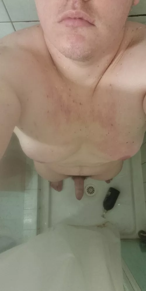 If you stopped scrolling you have to join me in the shower 😘 by BarnacleGum