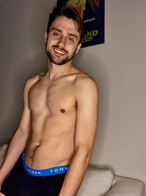 If you tried to make me smile after yesterdays post, you succeeded 😁 by ConnorLive_