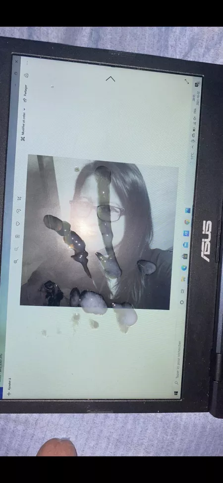 If you want to see my sticky load across your mom face pm me by Myhottiemommy