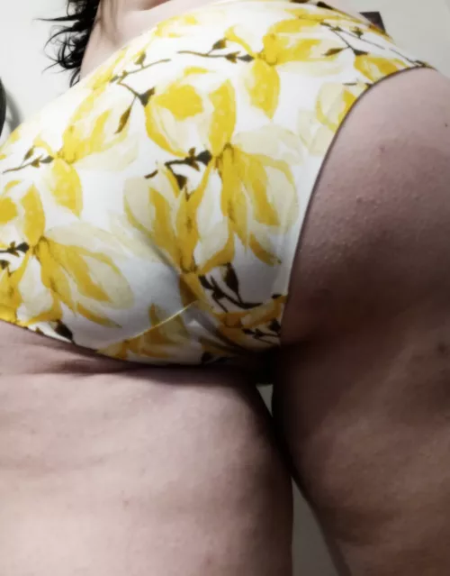 If you were a flower, you’d be a damnnn-delion. by acrylicnipple