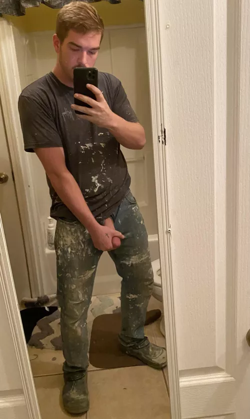 If you were the homeowner would you be mad if I was using your mirror like this? by Squ1gy