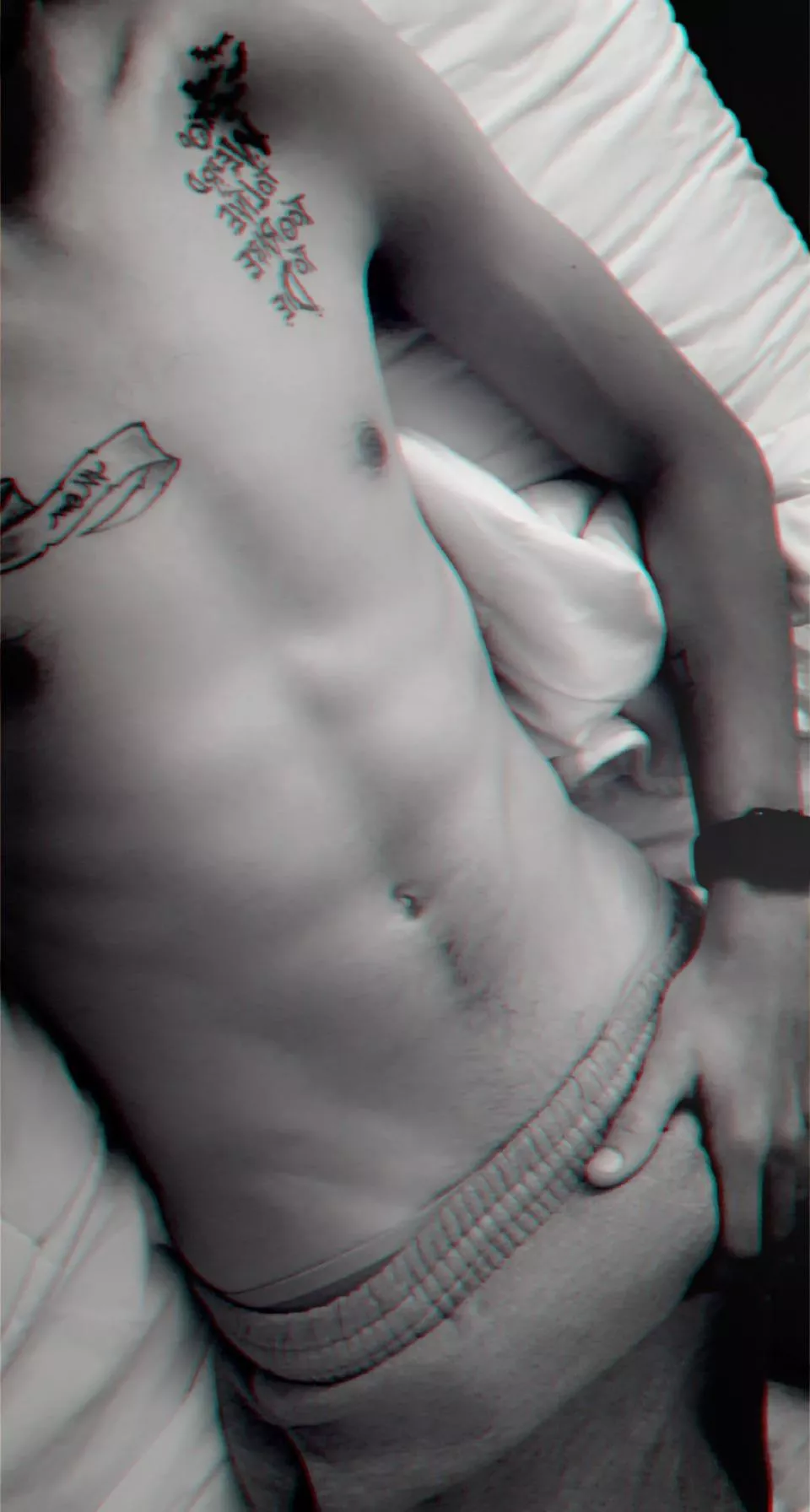 If your interested HMU 😉 posted by Stoneycyanide