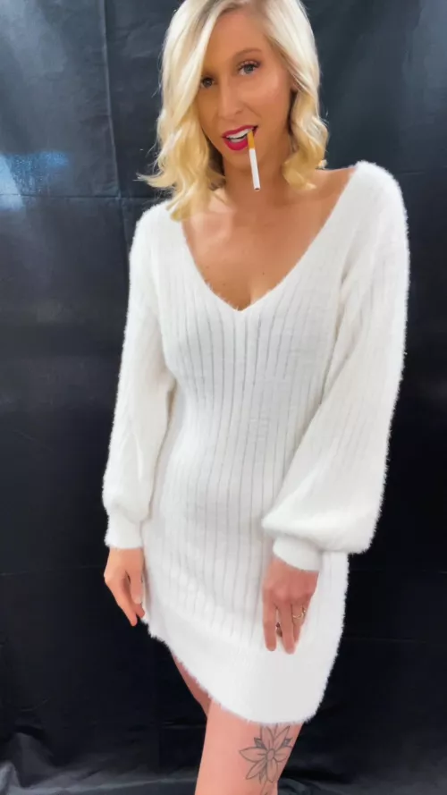 If you’re not following me on my pages you’re missing out 😉 by TheHerbWife420