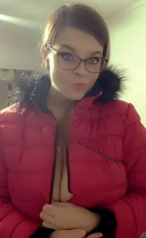 IG: amaznwmn cum find me. by SaraBerry208