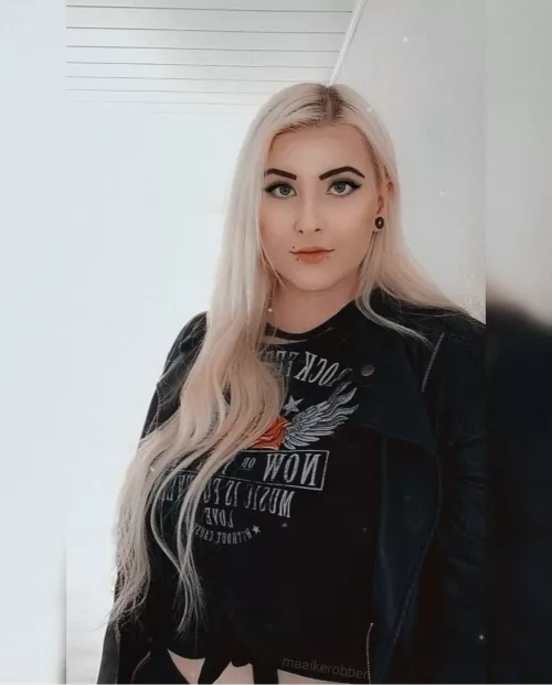 IG: maaikerobben by maaikerobben