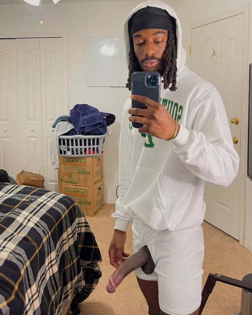 Ignore the boxes, I’m packing by camsonlyfans