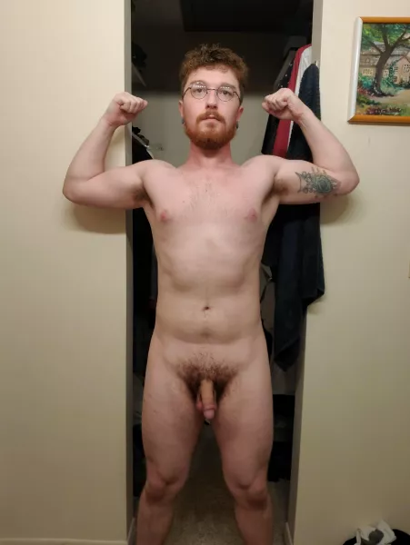 Ignore the serious face, I was flexing for my life 💪😅 by zee_spirit