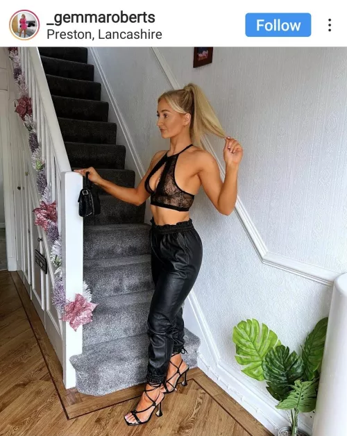 Il wouldn't make it up stairs with her by Englishgenttleman