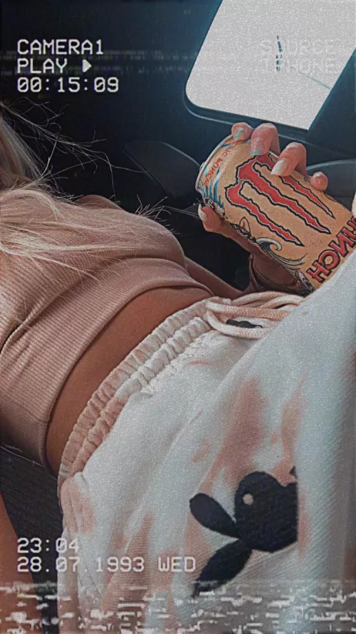 I’ll leave this here. come sub to me and find out what’s been waiting for you girl by Annissahazleyxx