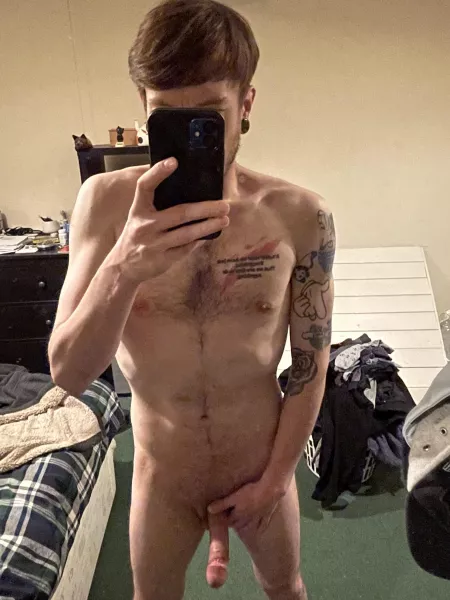 I’ll put the washing away if you suck my dick a little bit by yourmumwearsfilas