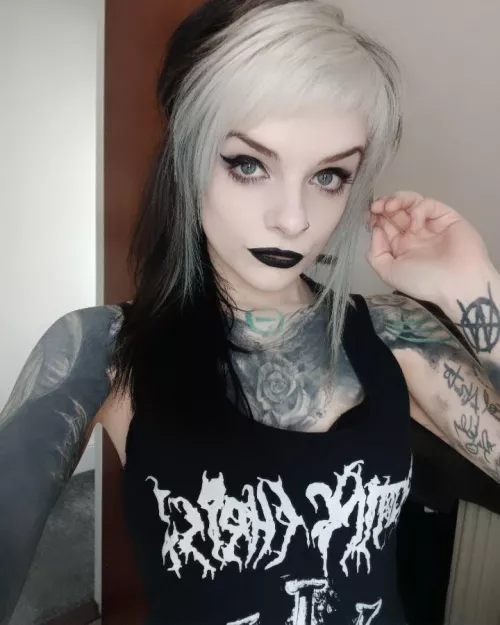 I'll suck your dick before asking your name by PixxiGrrl_