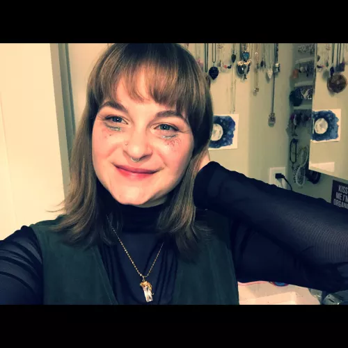 I’ll tell you a little secret, I’m a squirter. 💋 by littlekingprincess95