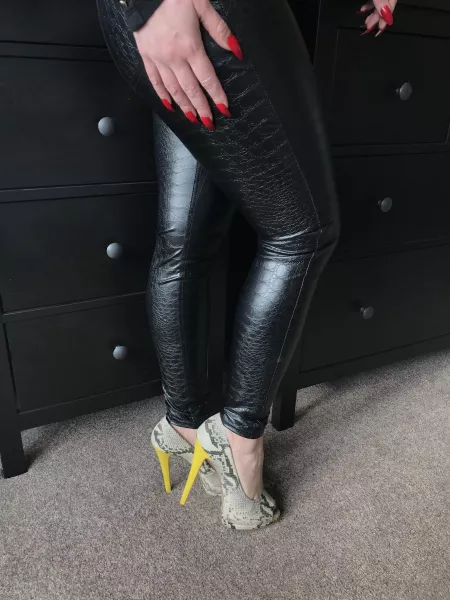 I’m 100% pure slut! by nikki_kc