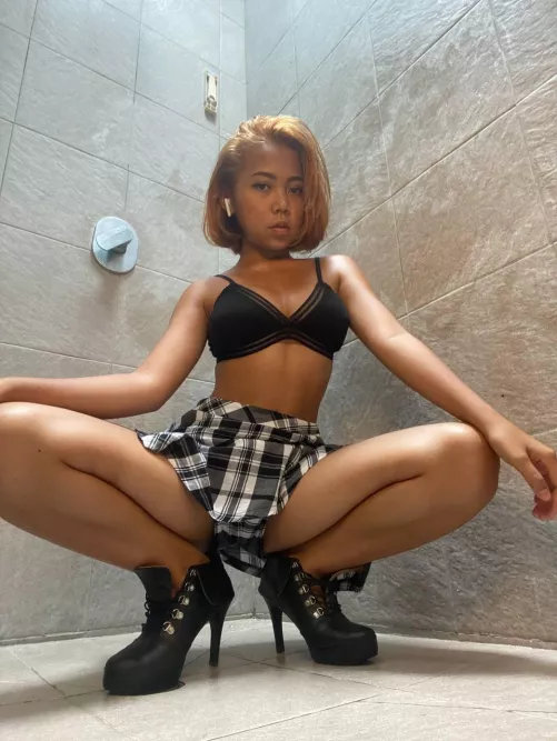 ;) i’m 4’11 btw by Natural_Ad_7914