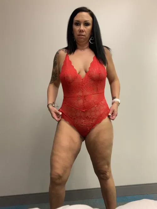 I’m a 40yo mom who’s dying to show you what a freak I can be behind closed doors. What are you waiting for? Just $5 for unlimited access 😉😈 by physio2430