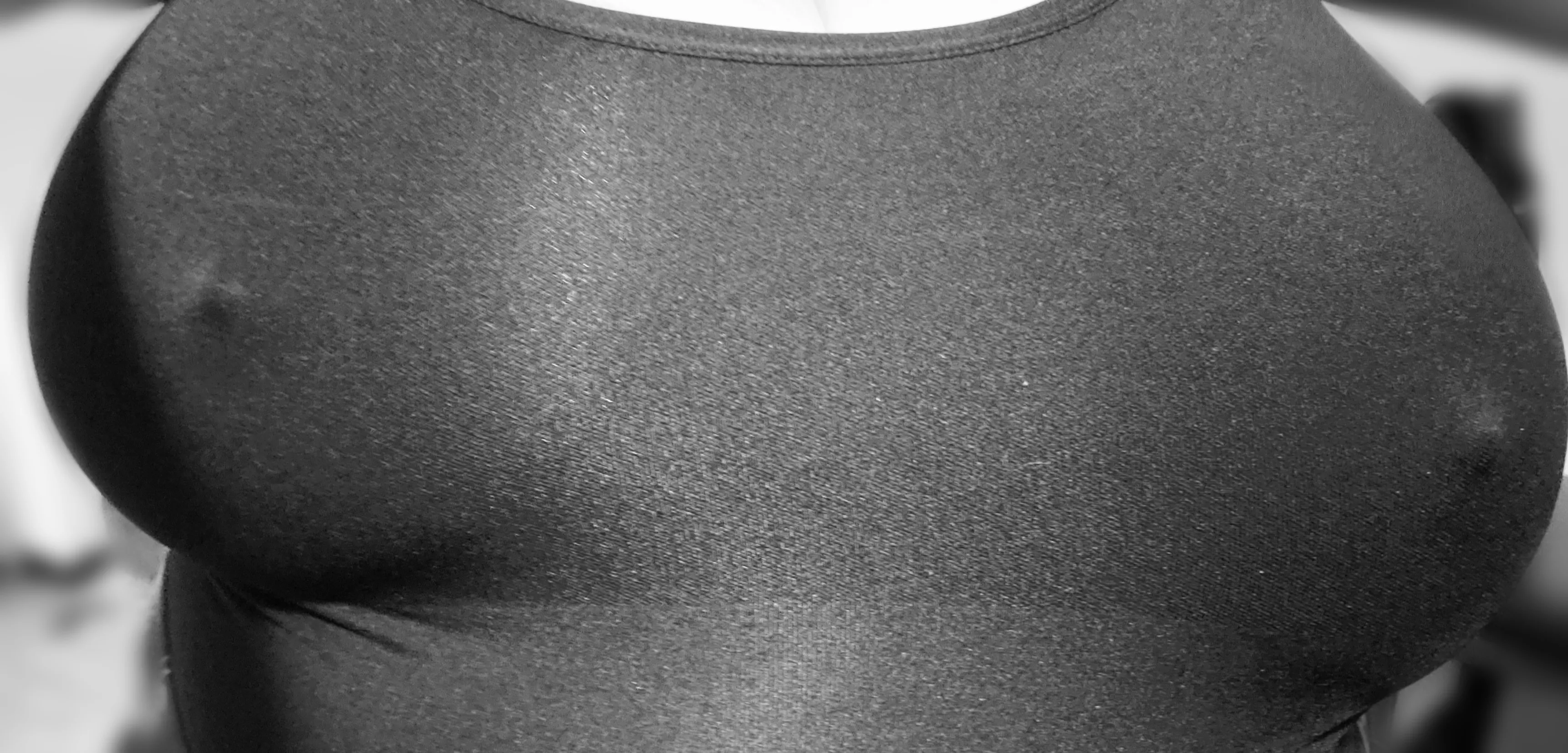 I'm a bit cold. If you can't tell. 😏 Could use some warming up. 🥺 posted by pinup_tink