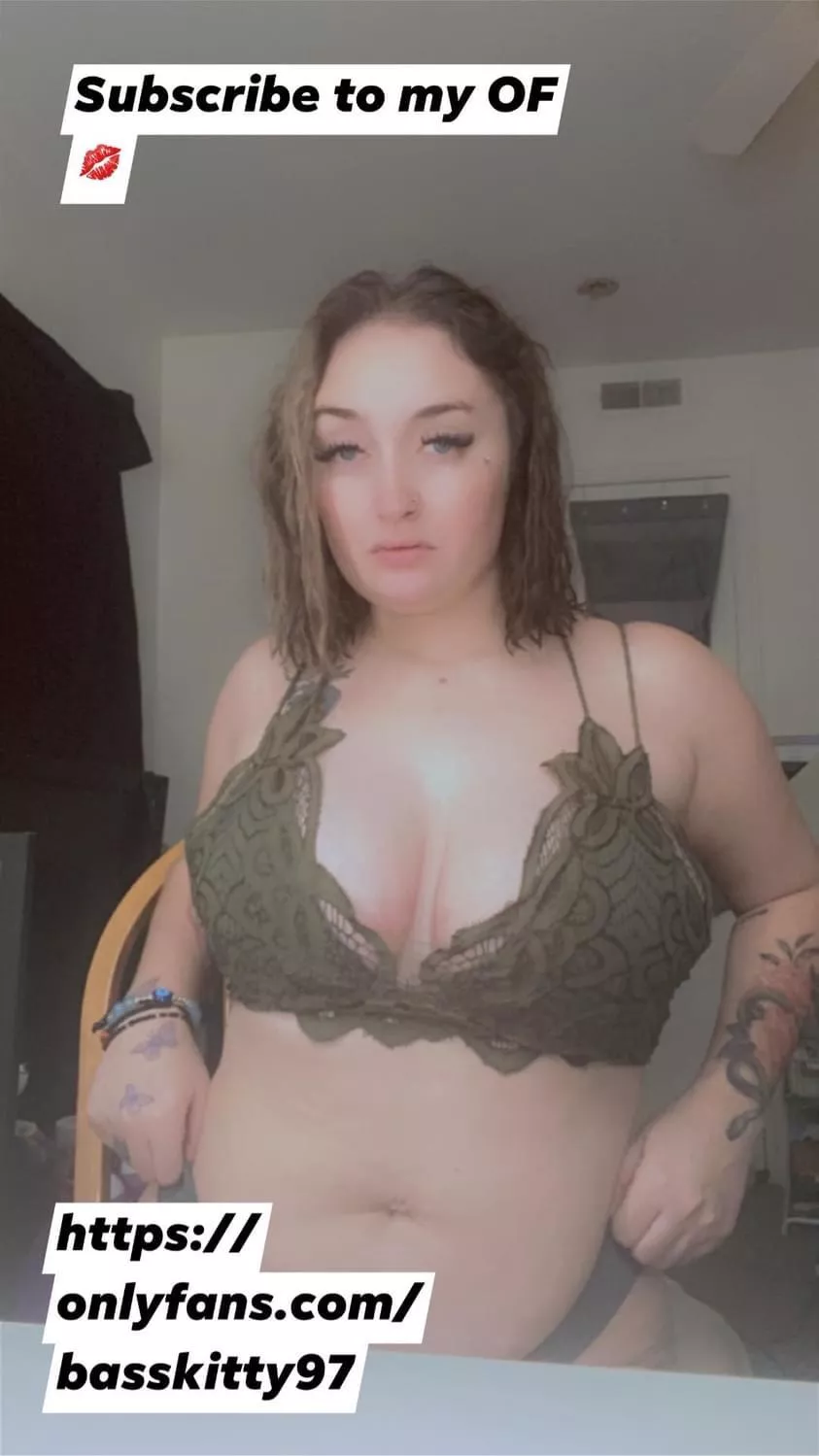 I’m a “cool” mom 😽 posted by Ordinary-Ad5679