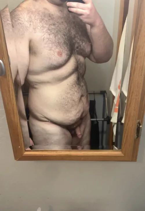 I’m a gay chub ;) by buttswhisperer