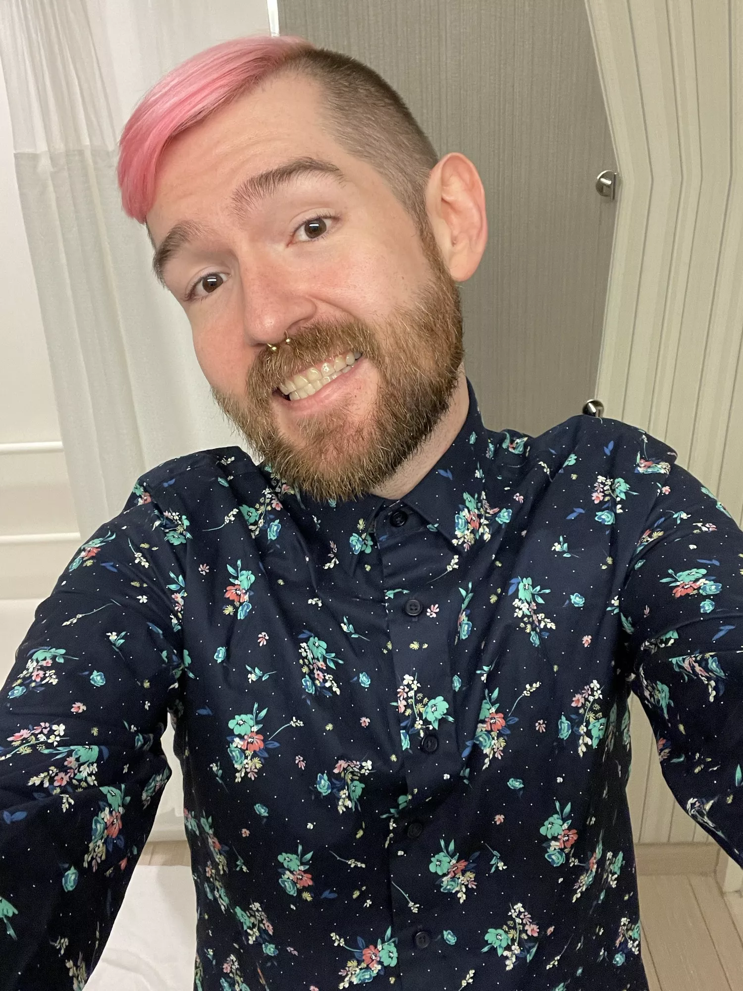 I’m a hot girl, I do hot shit posted by KillerIsJed