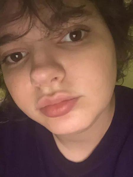 I’m a mistress I need slaves by daddysprincess838