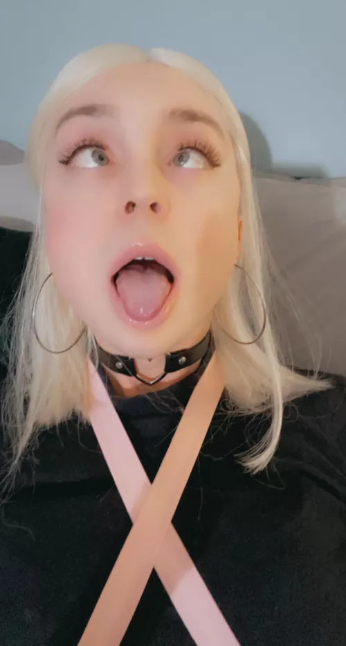 i’m a proud dummy(; by sissyevellyn