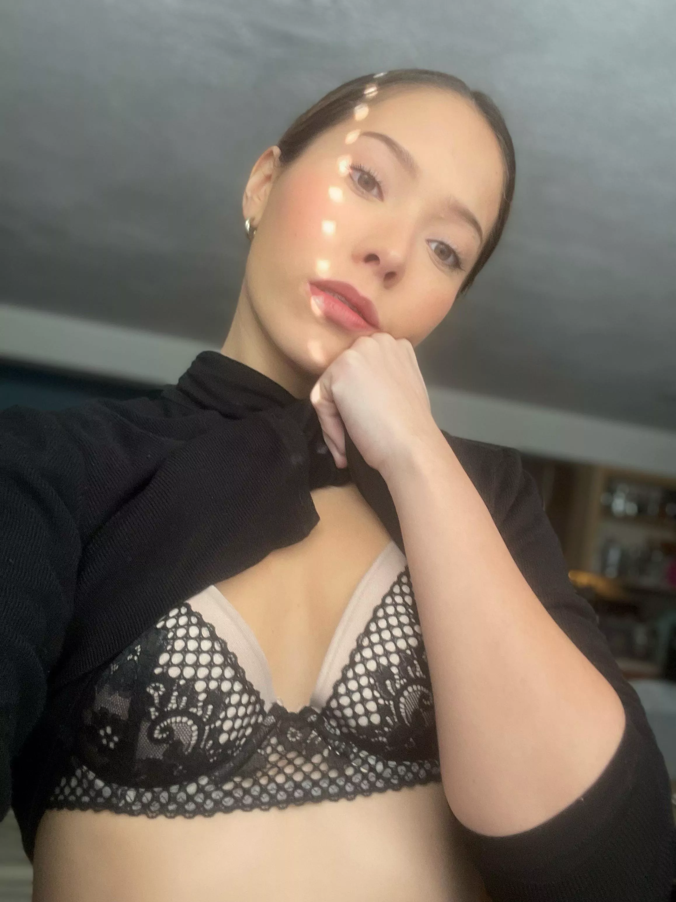 I’m a quiet shy girl posted by kittypurr_eth