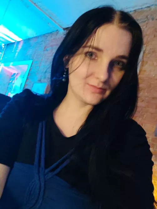 I'm a sexy and passionate woman with a pleasant personality by Sofia_devil