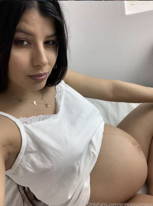 I’m about to pop. Cum join me before it’s too late! by goddesszenaxxx
