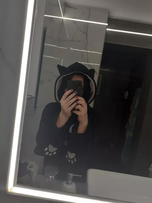 I'm afab but I hope it's not a problem (I'm apagender) by -PatkaLopikju-