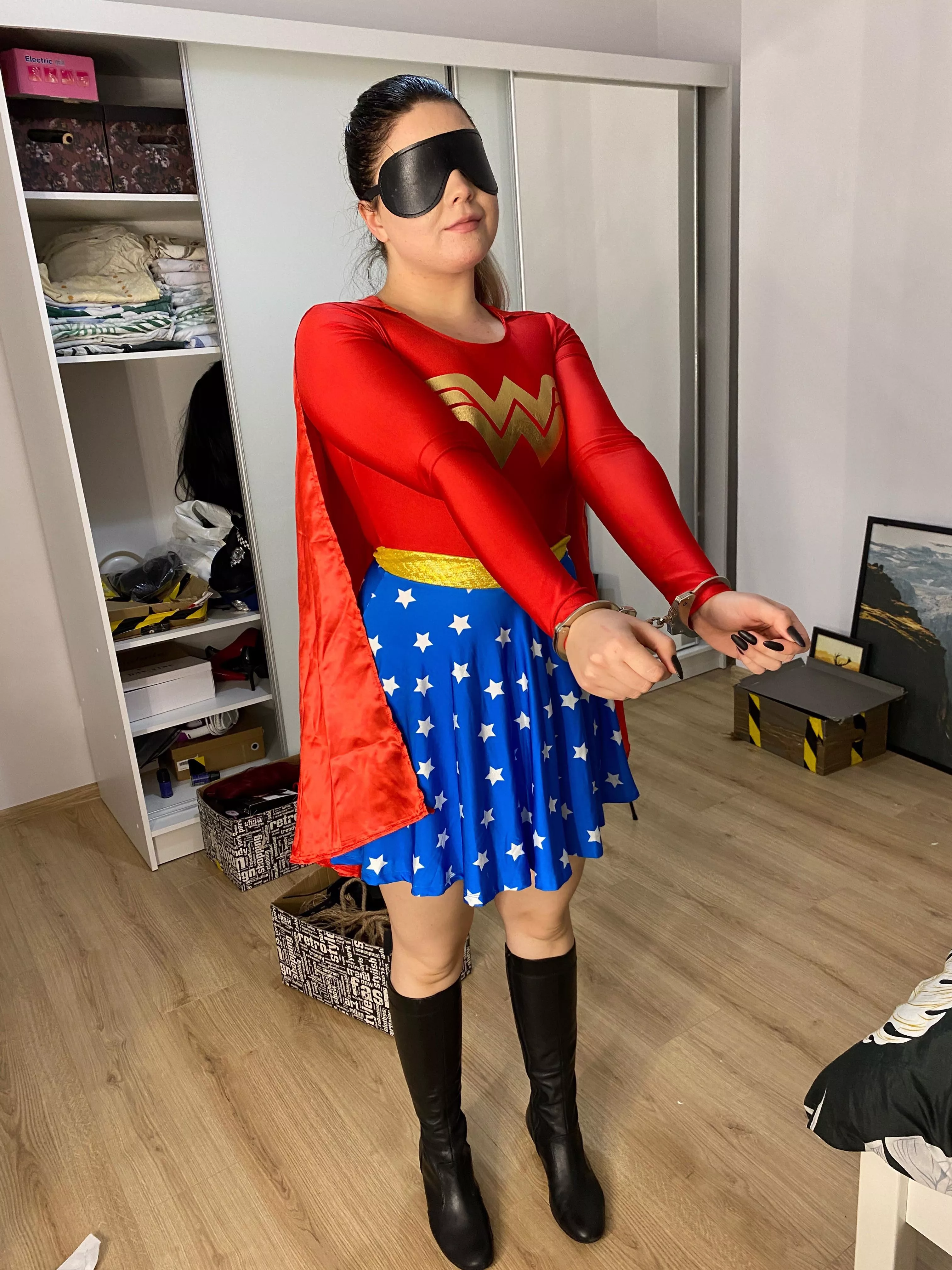 Im all your posted by Navlia