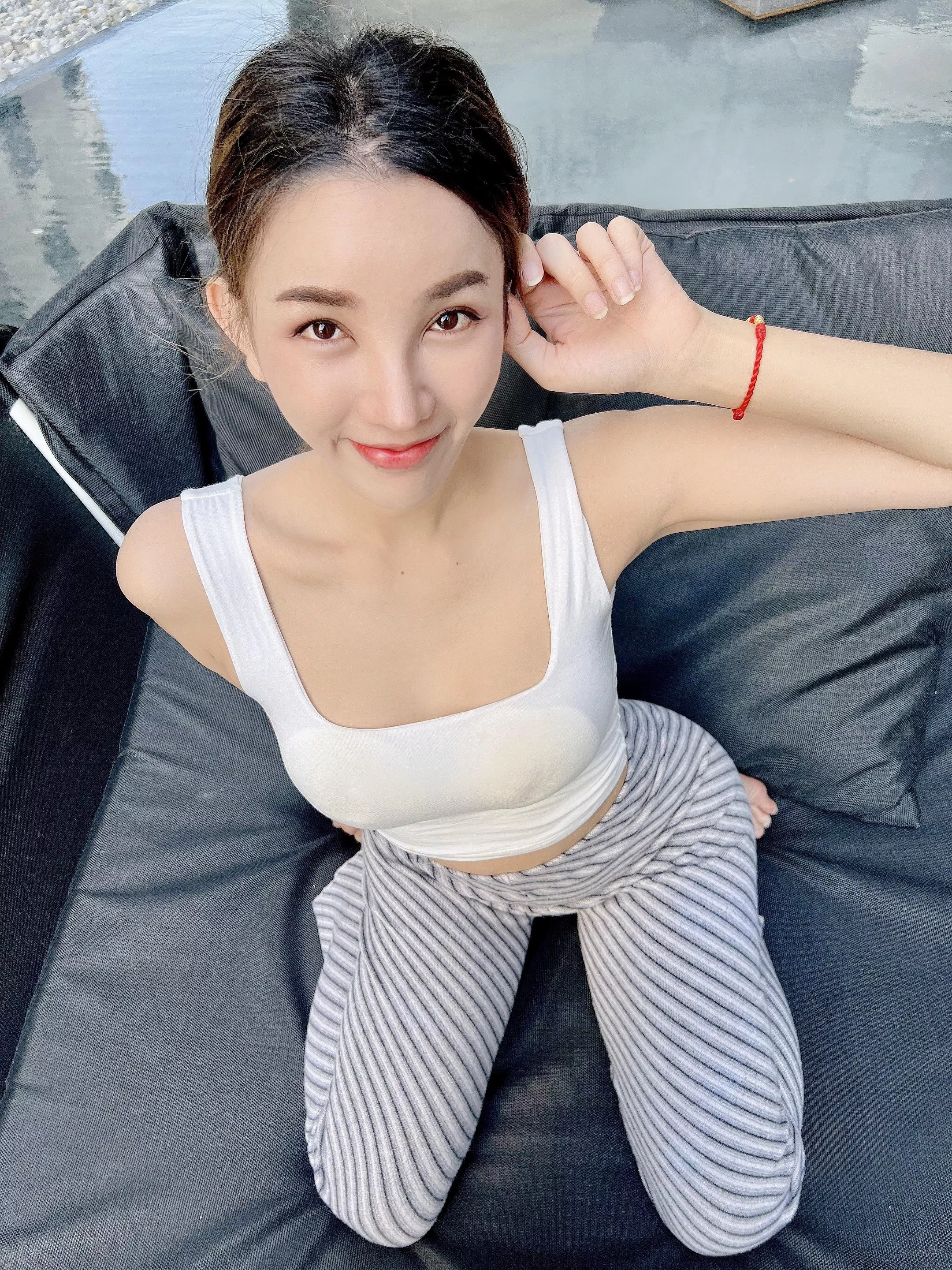 I’m already down on my knees, what are you waiting for? 🥰 posted by Angelrin1