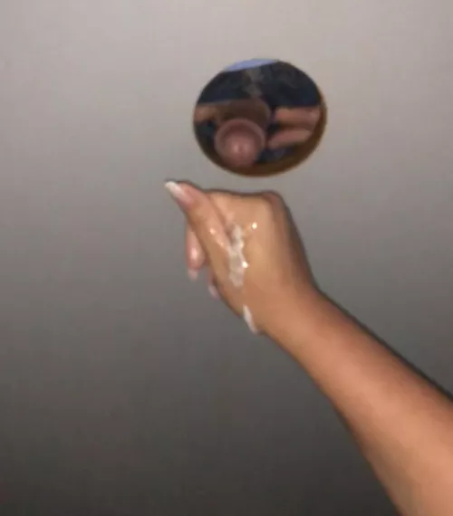 I’m an actual slut for strangers cum. by _xnicoletteex_