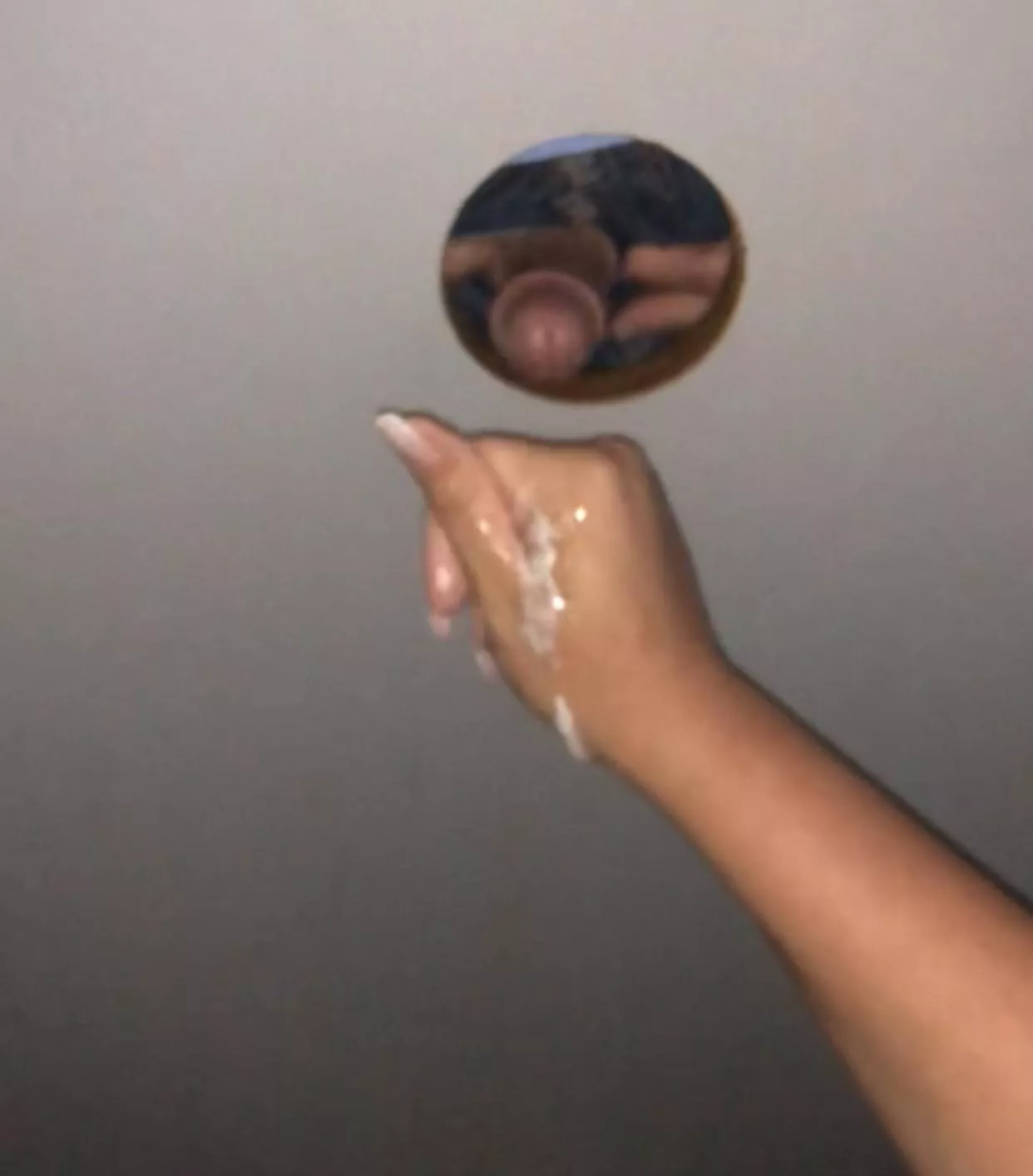 I’m an actual slut for strangers cum. posted by _xnicoletteex_