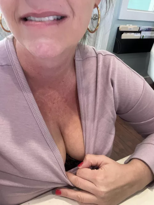 I’m at work! Stop looking!! by getatislandgirl