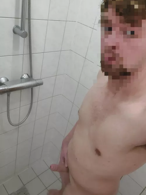 I'm back, hope you don't mind... by growing_stick