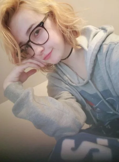 Im back ! by Lalisa_-