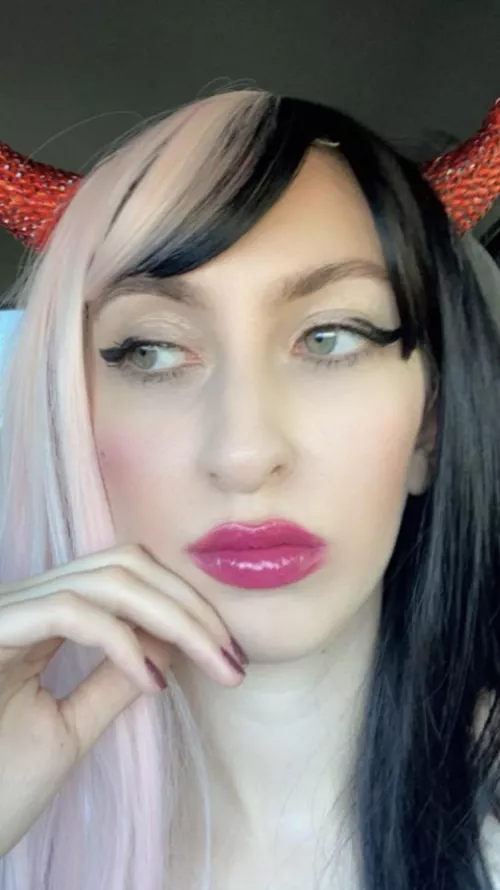 I’m bad ;) by egirlfromyournight