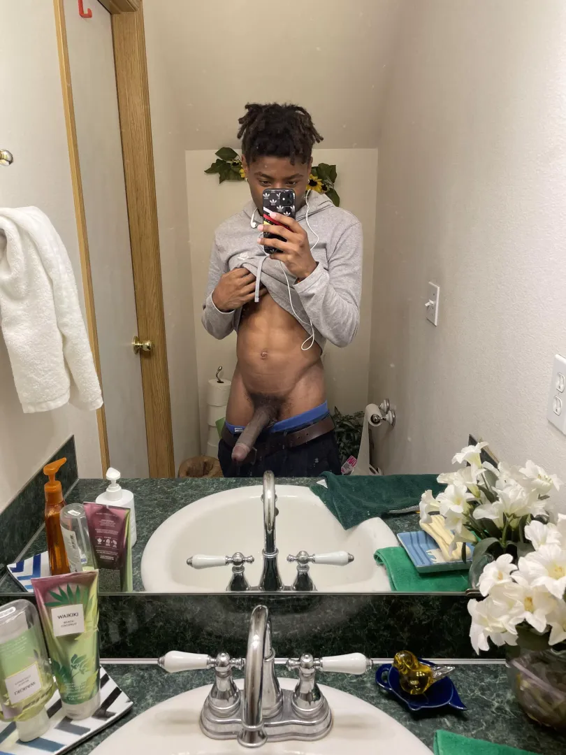 I’m bak posted by Global_Persimmon