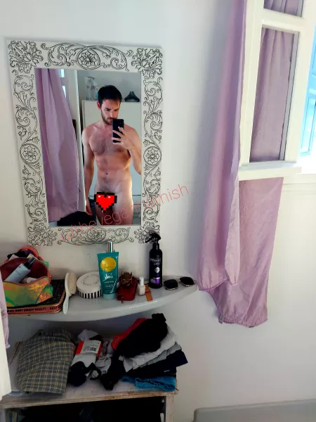 I'm bored at lunch by TheVeganHamish