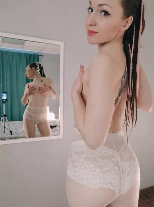 I'm burning with impatience to feel your hard cock in my holes🍌🍓My pussy is oozing with desire🔥💦Do you want it?🔞 see the link below by Wrightverd