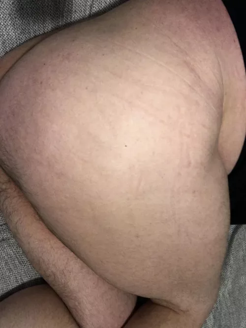 I’m desperate to be fucked .. dm me please by Btheboot12