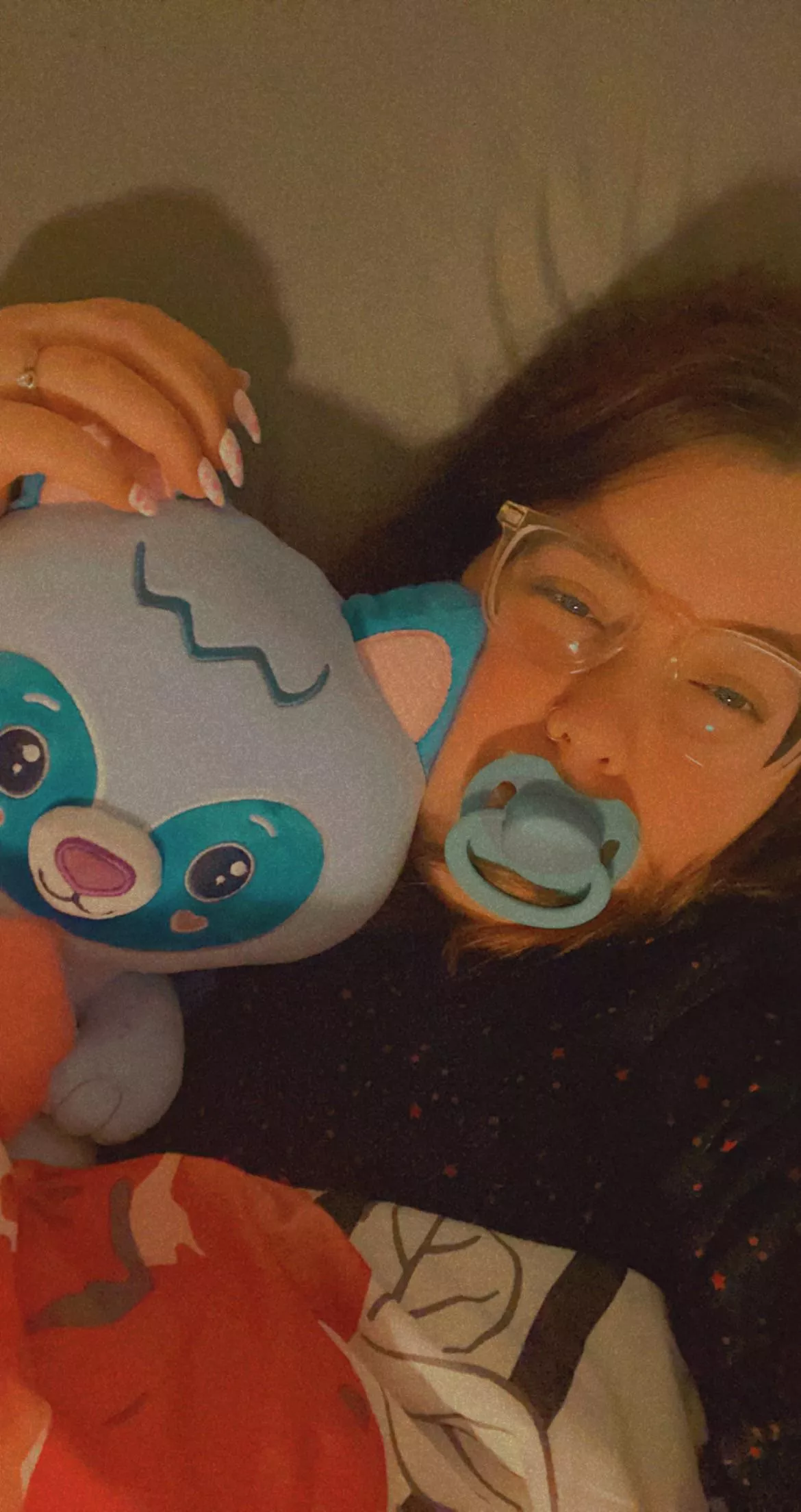 i’m doing my college placement virtually today but i had a tough morning so im taking my lunch break to be cute and smol and cuddle rosco 💕 posted by royalspiice