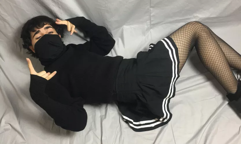 I'm down and no I don't need a medic bag I'm fine by ConsumeTheGlory