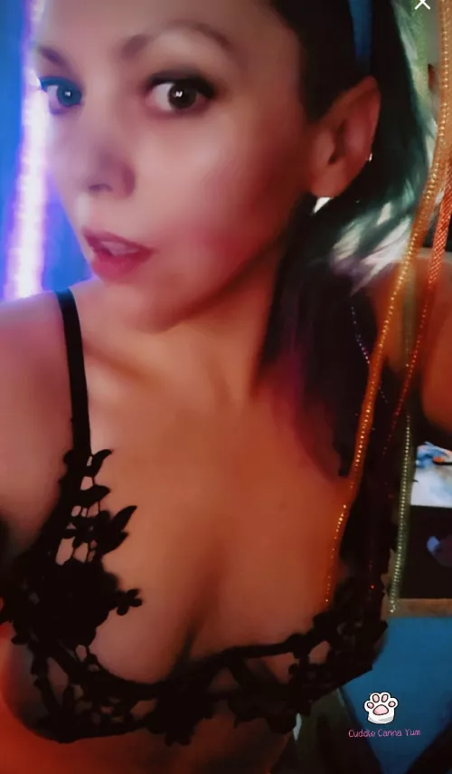 I’m everything you want but can’t have ;) by CannaCuddleCum