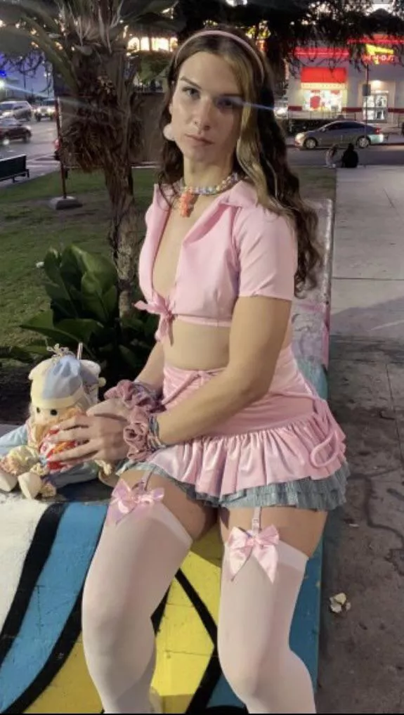 I’m expecting a dirty diaper posted by Cloudsofnothing666