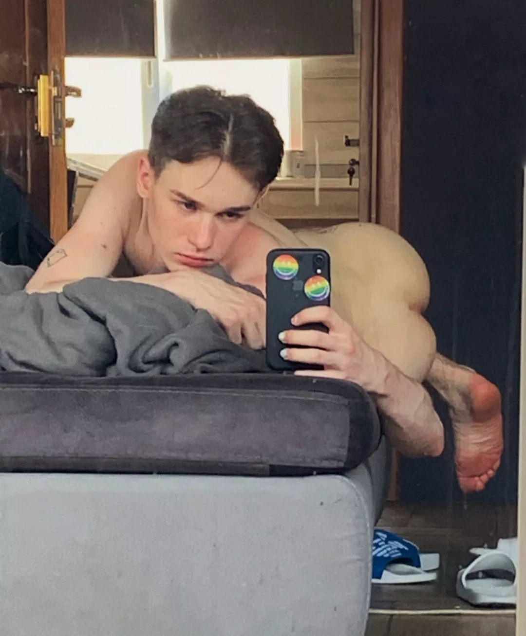 I'm full of love and energy 🥵 posted by voleracat